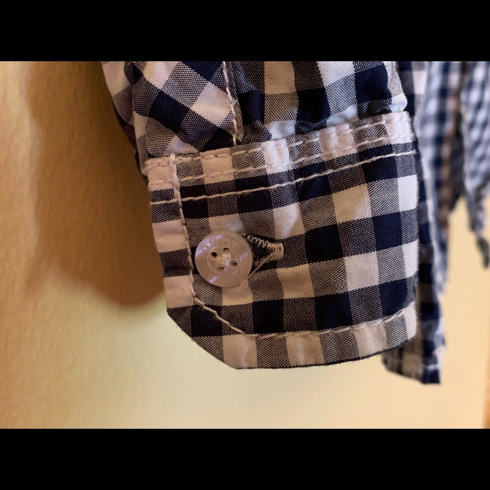 Tommy Hilfigur Boys Button Down plaid shirt-Navy /white - Picture 9 of 10